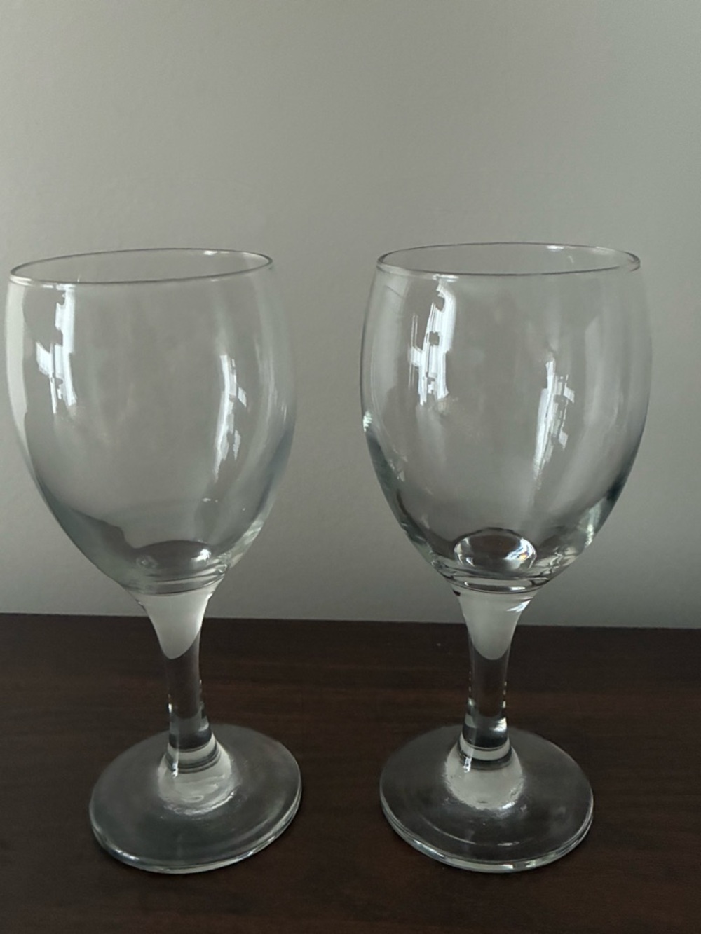 Clear Glass Wine Goblets - Set of 2